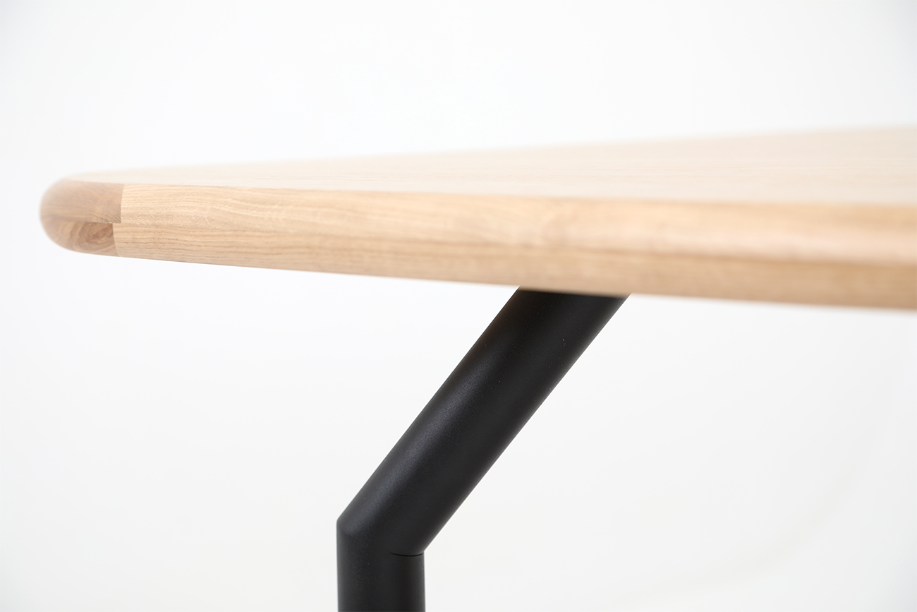 Стол обеденный Тейлор, 260*115см, дуб, металл