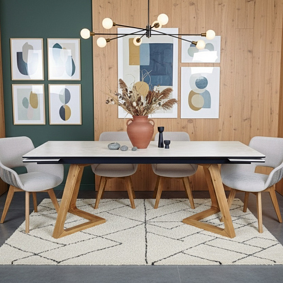 Стол "Стелс" и кресла "Боско"