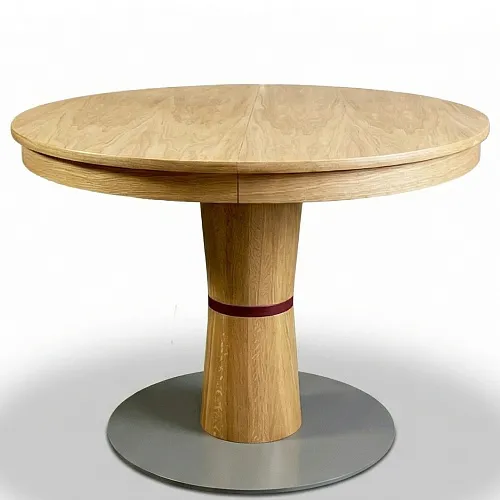 Стол обеденный раздвижной Kuzmar, 107(150)*107см, дуб, металл, кожа